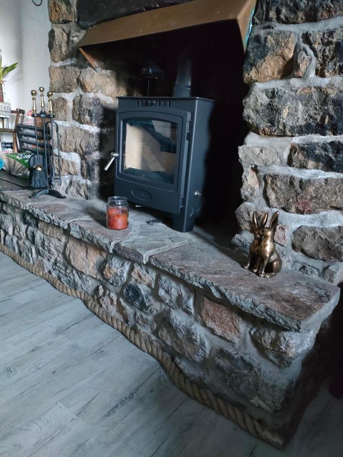 Fishermen'S Cottage With Log Burner, 2 Bathrooms & Sea Views From Garden Terraces Мъмбълс Екстериор снимка