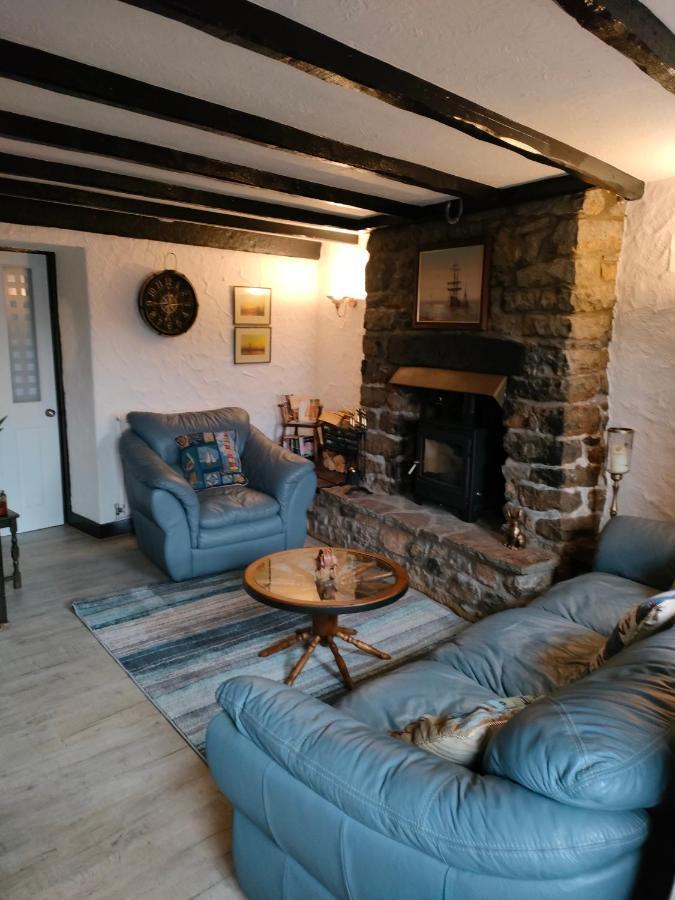Fishermen'S Cottage With Log Burner, 2 Bathrooms & Sea Views From Garden Terraces Мъмбълс Екстериор снимка