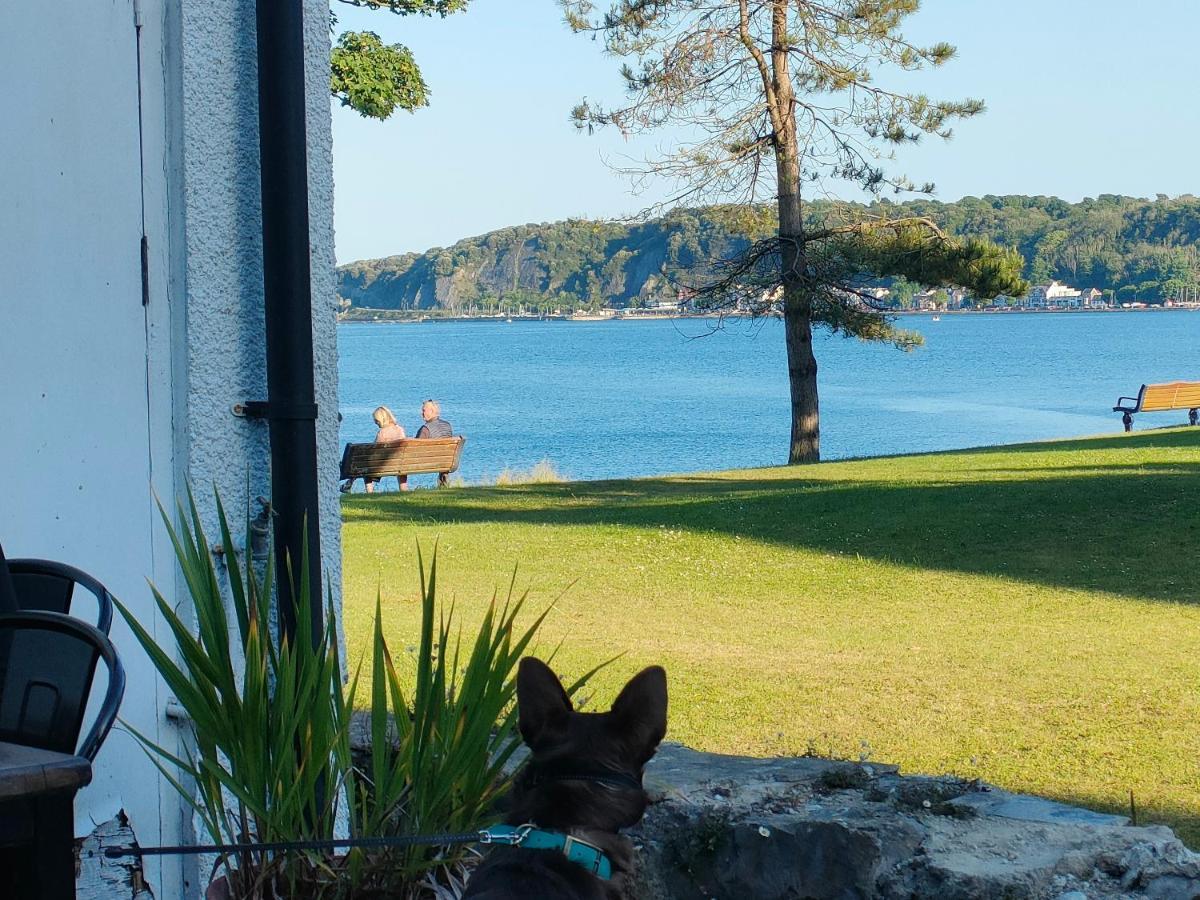 Fishermen'S Cottage With Log Burner, 2 Bathrooms & Sea Views From Garden Terraces Мъмбълс Екстериор снимка