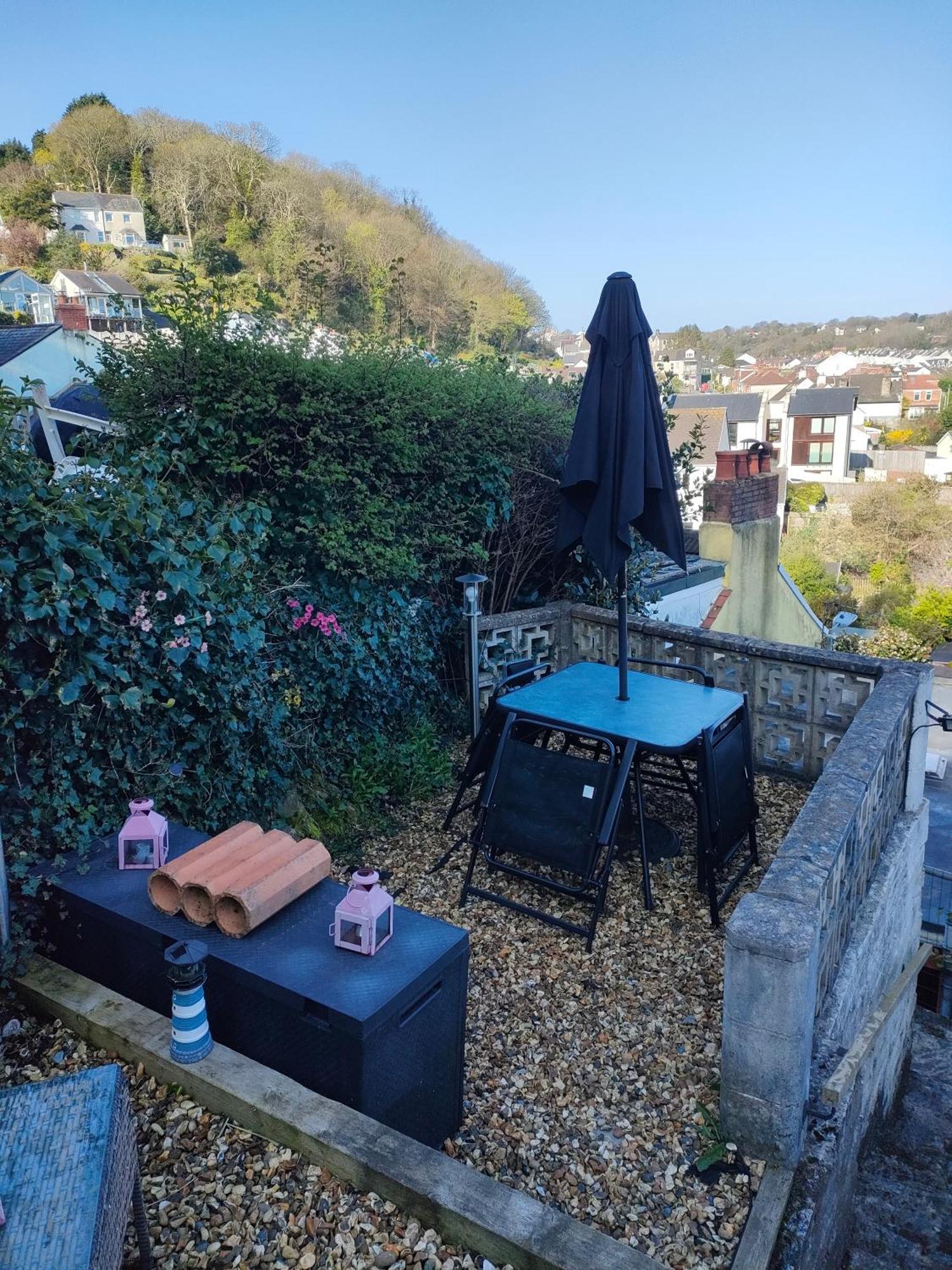 Fishermen'S Cottage With Log Burner, 2 Bathrooms & Sea Views From Garden Terraces Мъмбълс Екстериор снимка